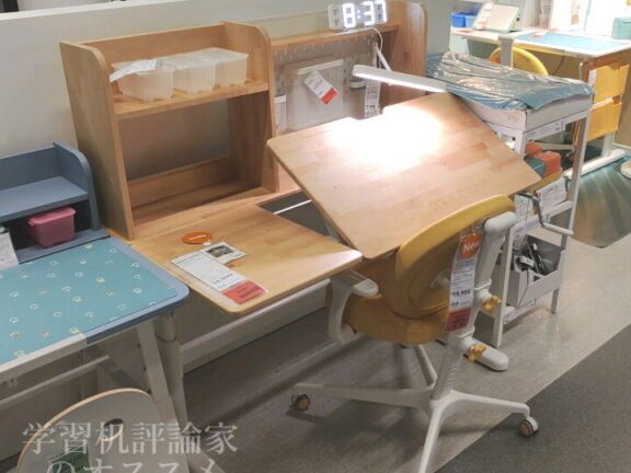 高さ調節テーブルIKEA:おすすめモデルと選び方 1 e9ab98e38195e8aabfe7af80e38386e383bce38396e383abikeaefbc9ae3818ae38199e38199e38281e383a2e38387e383abe381a8e981b8e381b3e696b9