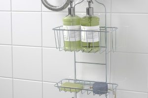 IKEA シャワー ハンガー で浴室収納を改善！おすすめアイテムと活用術