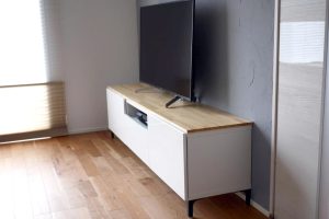 IKEA ベストー テレビ台 ブログ：おしゃれな活用術とレビュー