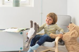 IKEA ポエング 子供 用 おすすめ？選び方＆キッズチェア活用術