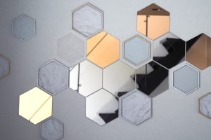 IKEA 六角形ミラー貼り方：簡単手順とコツ