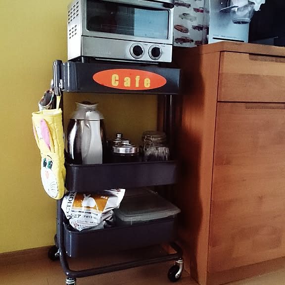 IKEA 棚 キャスター で移動楽々!おすすめ活用術と選び方 9 ikea e6a39a e382ade383a3e382b9e382bfe383bc e381a7e7a7bbe58b95e6a5bde38085efbc81e3818ae38199e38199e38281e6b4bbe794a8e8a193e381a8e981b8