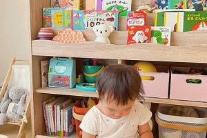 IKEA 絵 本棚：おしゃれで実用的な子供部屋収納術