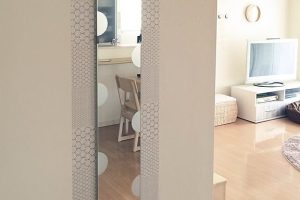 IKEA 鏡 両面テープ マステ: 貼り方とおすすめ活用術 21 IKEA 鏡 両面テープ マステ: 貼り方とおすすめ活用術