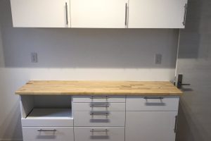 IKEAキッチンカップボード：選び方・設置・収納術