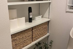 IKEAトイレ棚: おしゃれな収納アイデアと活用術 25 IKEAトイレ棚: おしゃれな収納アイデアと活用術