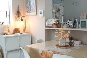 IKEAレース：カーテン、テーブルランナーなど、おしゃれな北欧風インテリア