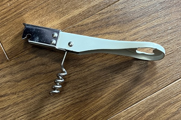 IKEA 缶切り 使い方完全ガイド!初心者でも簡単オープンのコツ 13 kankiriwineopener