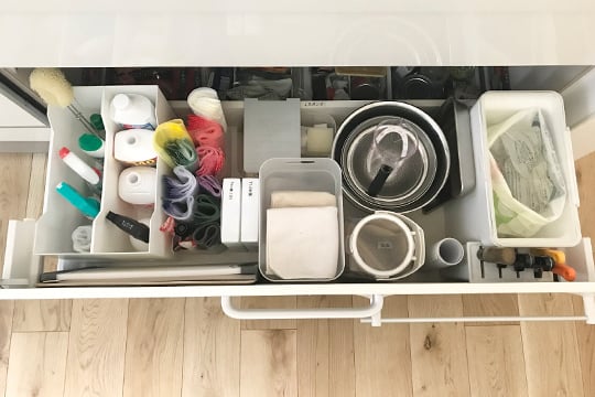 IKEA キッチン 収納 でおしゃれなキッチンへ!収納アイデア集 10 under sink storage 01.jpgwidth540height360nameunder sink storage 01